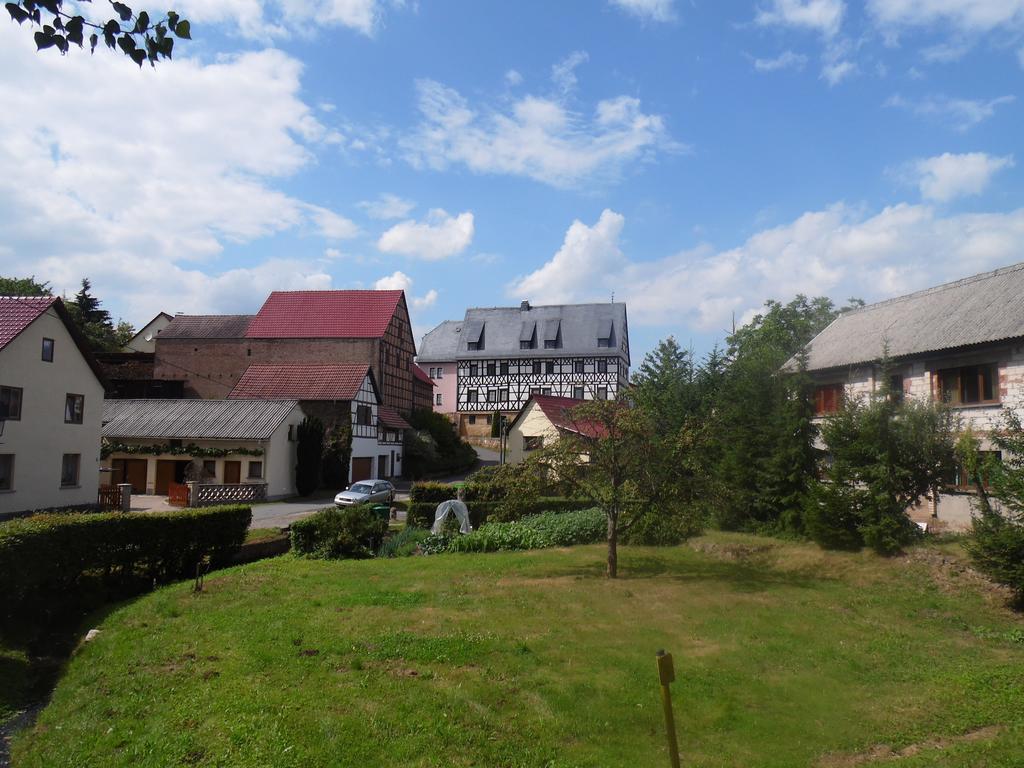 Thueringer Landhotel Edelhof Uhlstädt Екстериор снимка